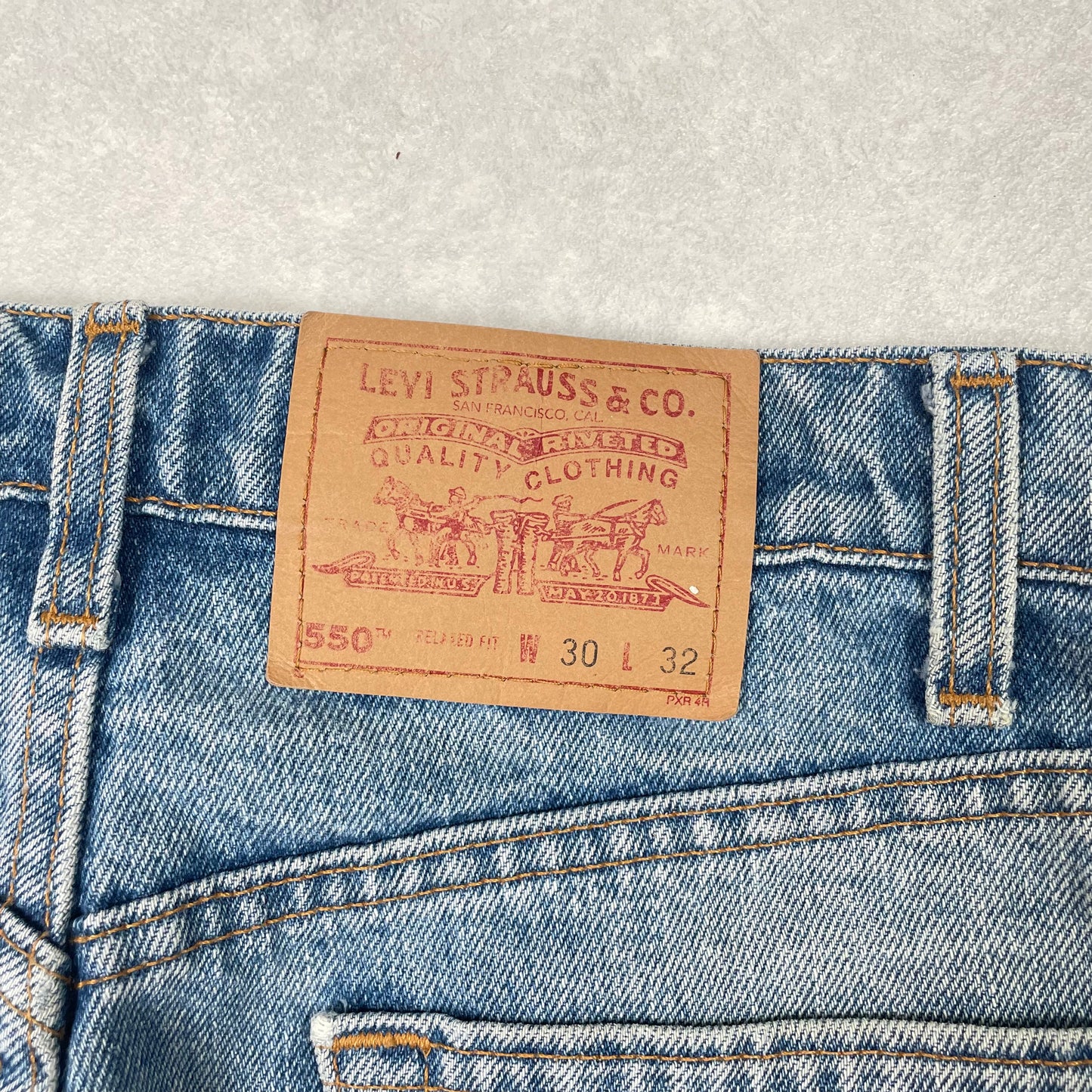 Vintage Levi’s 550 Jeans Made in USA 30x32