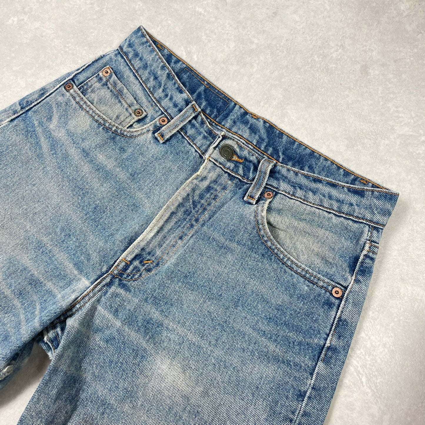 Vintage Levi’s 550 Jeans Made in USA 30x32
