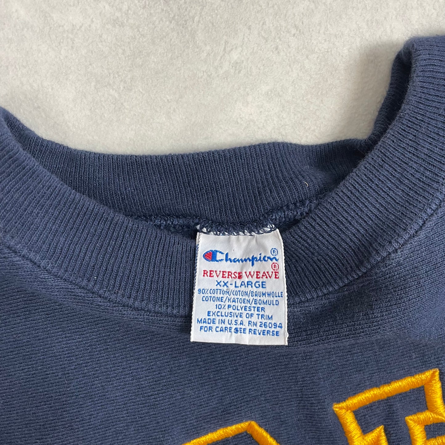 90’s Vintage Sweater Champion Reverse Weave Notre Dame University “Fighting Irish” Made in USA